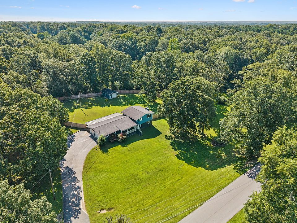 1st image of 129 Dylark Dr