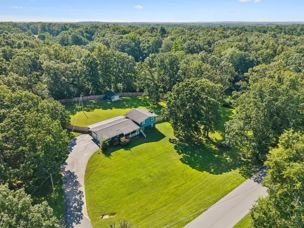 129 Dylark Dr, Waverly, TN 37185