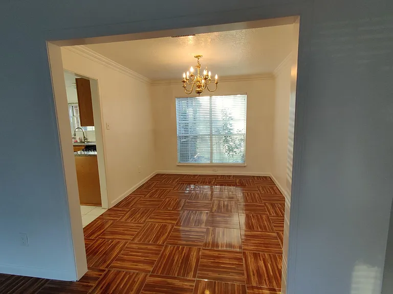 101 Yewleaf Dr — Photo 12