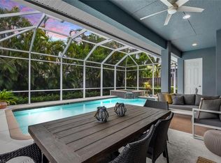 590 110th Ave N, Naples, FL 34108