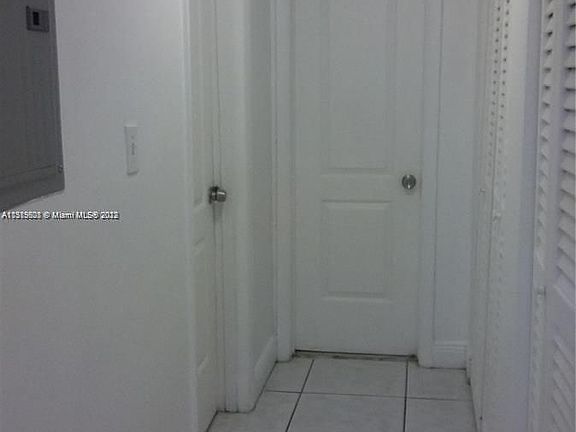 5th image of 12150 NE 19th Ave APT 3