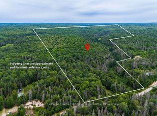 286 Halls Rd E, Magnetawan, ON P0A 1Z0
