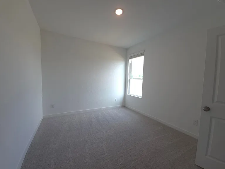 247 Juanita Way — Photo 7