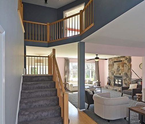 3rd image of 28515 E Brockway Dr