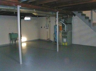 6602 SW Arborglade Ln, Topeka, KS 66619