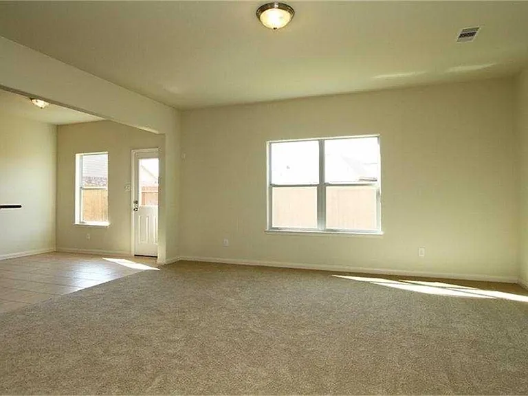 6922 Chessgate Falls Ln — Photo 4