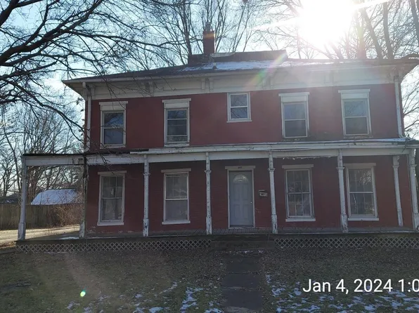 302 E Burlington Ave, Fairfield, IA 52556