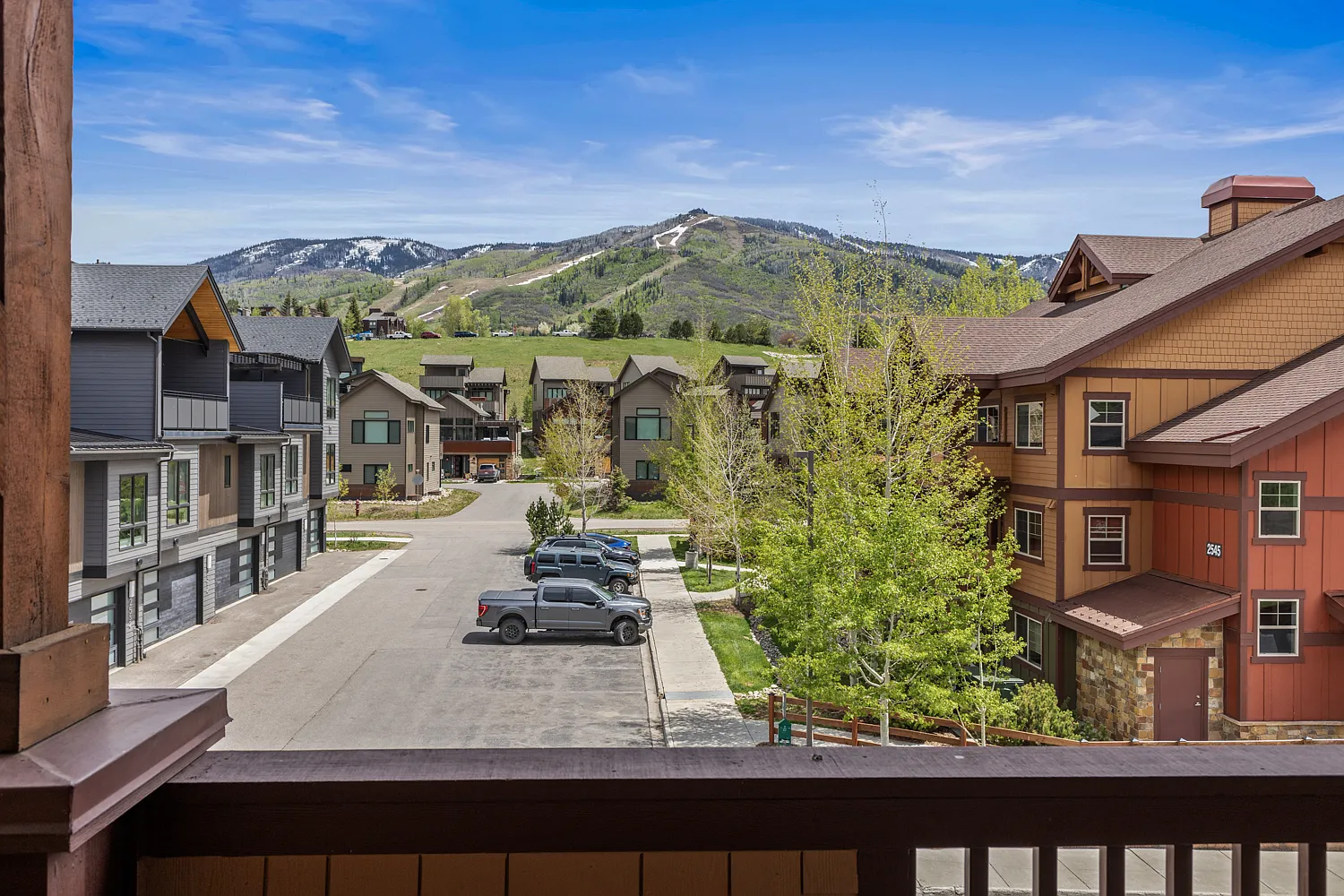 2 bed, 1018 sqft, $3,000 — Photo 1