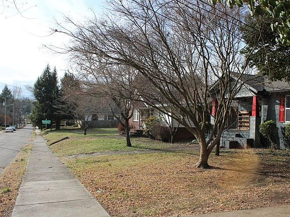 2nd image of 1605 Branson Ave #2