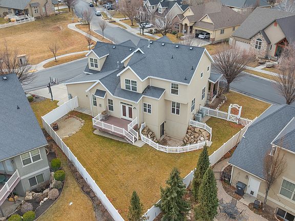 4th image of 889 S Sego Lily Way