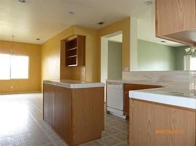 2nd image of 1322 Edgewood Ct
