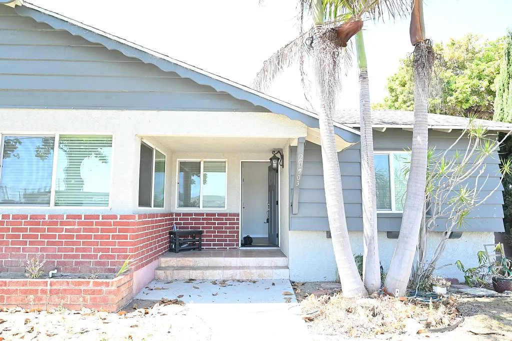 20503 Madrona Ave — Photo 1