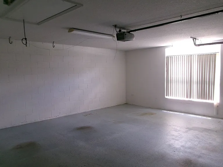 12415 Lake Valley Dr — Photo 34