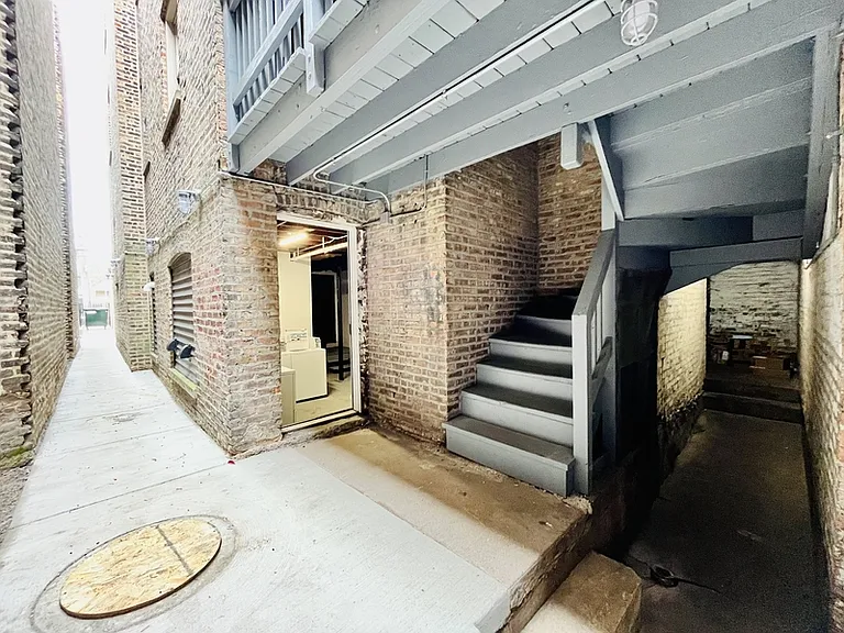 1371 S California Ave #2F — Photo 31