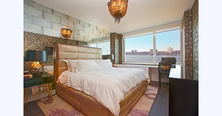 Sold by BLU Real Estate | media 3