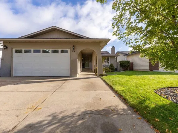 10 E Seneca Pl W, Lethbridge, AB T1K 4M7