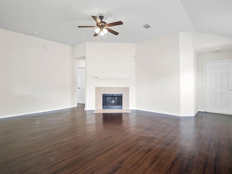 6631 Portlick Dr — Photo 5