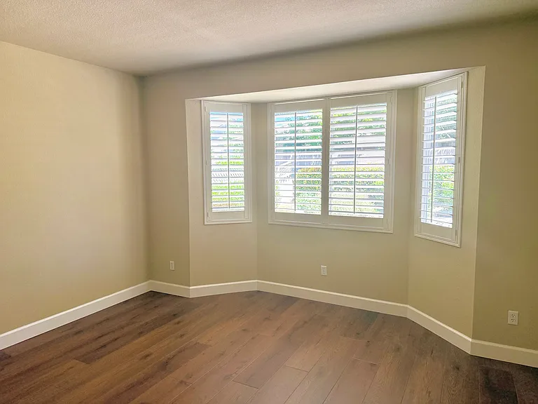 6072 Buckskin Ln — Photo 8