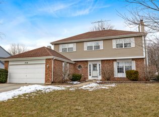 2110 Stewart Ln, Dundee, IL 60118