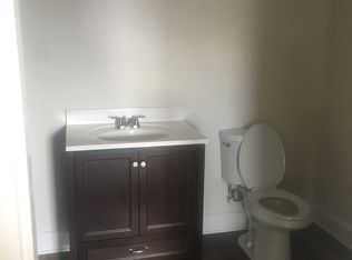 126 E Main St APT 1, Luray, VA 22835
