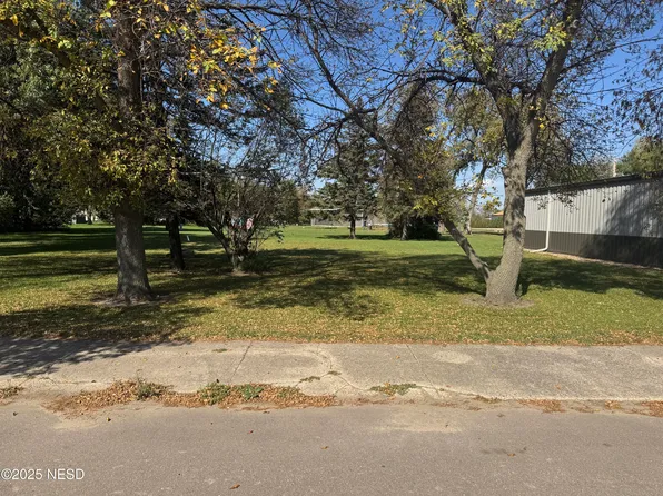 123 E Chicago Ave, Goodwin, SD 57238