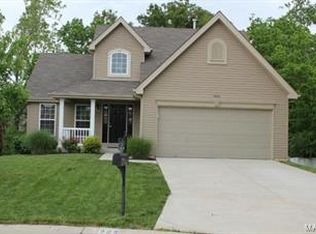 909 Daffodil Trl, O'Fallon, MO 63368
