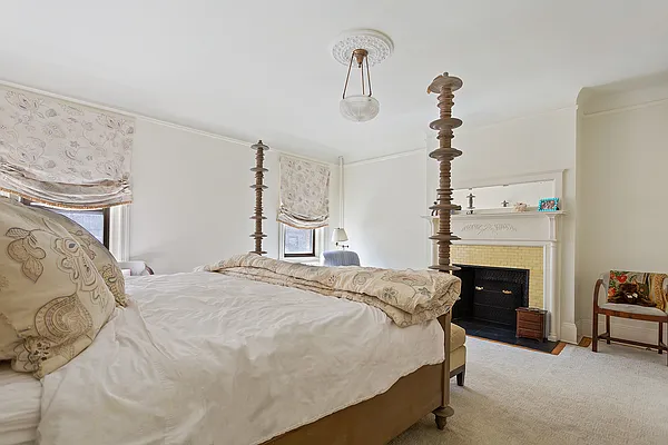 Sold by Corcoran | media 18