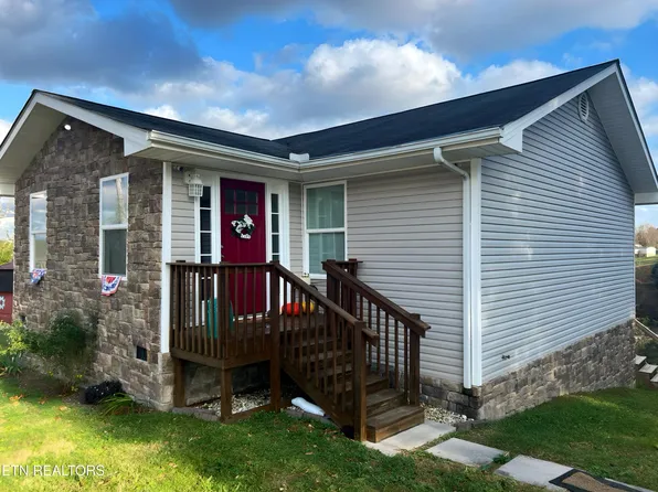 150 Mercury Ln, Jacksboro, TN 37757