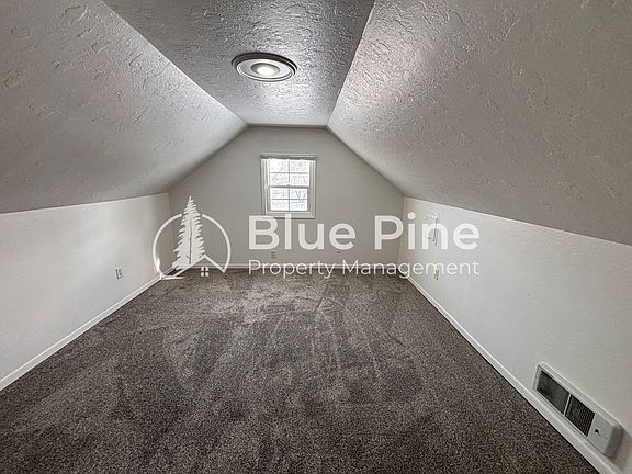 4th image of 309 S Milton Ave