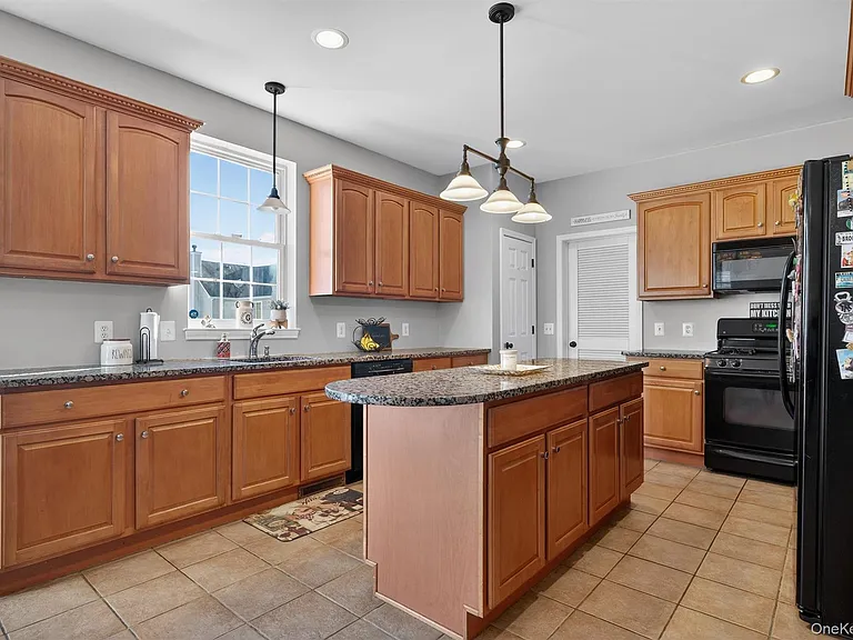 3 Moorefield Cir — Photo 11