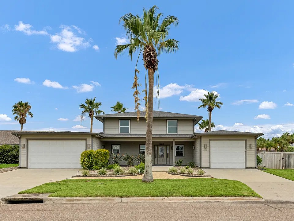 318 Mustang Blvd