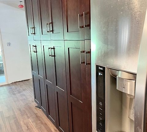 3rd image of 4431 Shade Rd