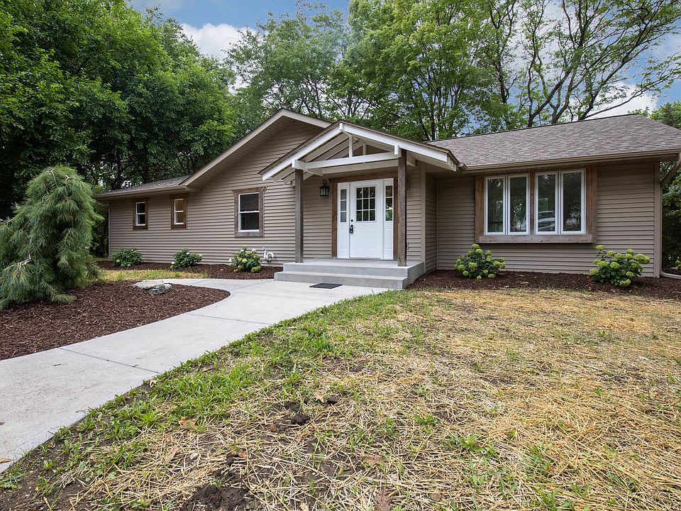 6912 Elevator Rd, Roscoe, IL 61073 Zillow