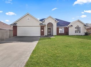 221 E Colorado Ave, Springdale, AR 72764