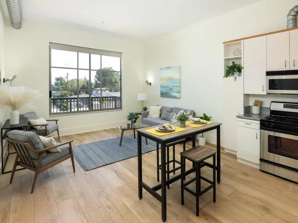 334 Santana Row APT 210, San Jose, CA 95128