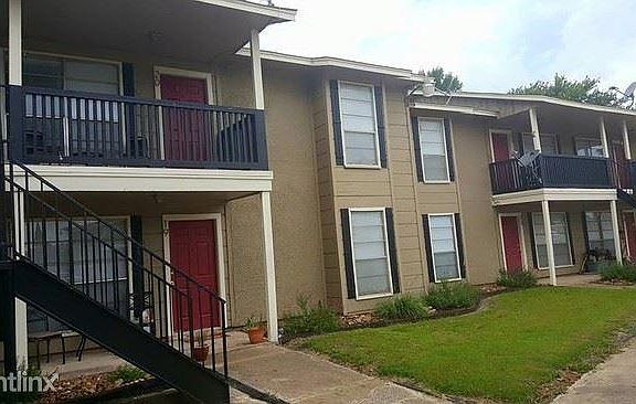 2nd image of 601 N Lancaster APT 23