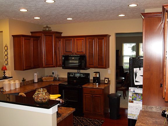 2nd image of 5056 Clemens Pl