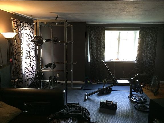 Extended Living Room as Gym