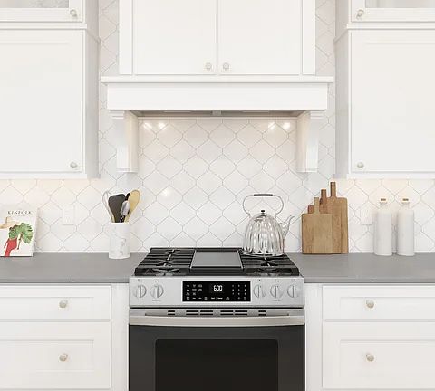 Kitchen with hexagonal backsplash