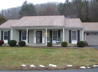 17 Calypso Ln, Cullowhee, NC 28723