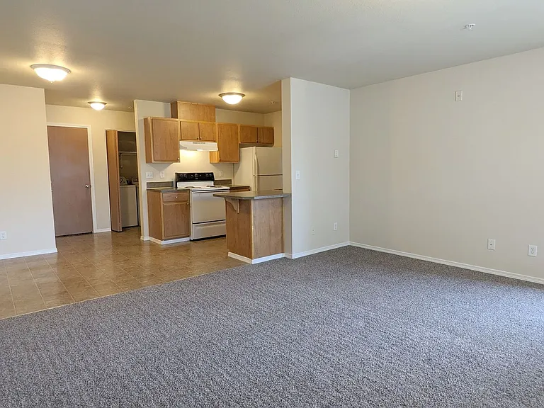 Wellesley Park Apartments — Photo 149
