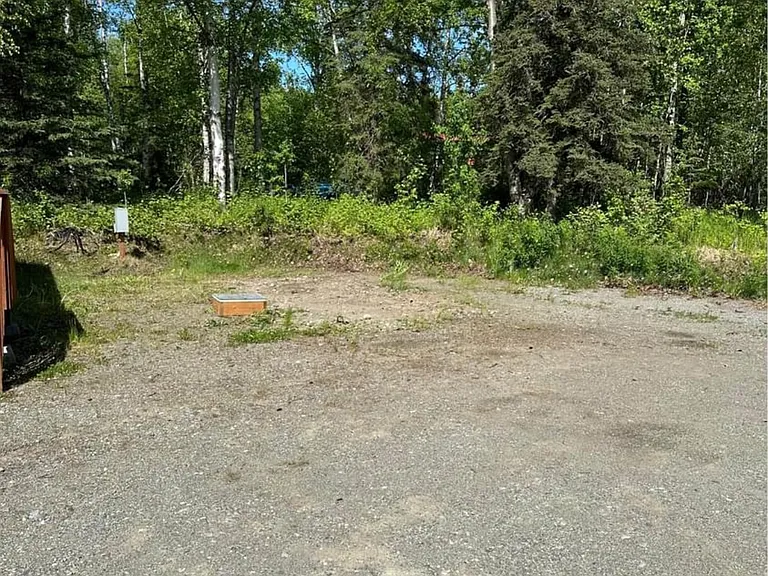 331 E Aspen Ave #B — Photo 7
