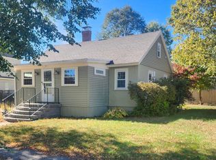 31 Ridgeway Ave, Sanford, ME 04073