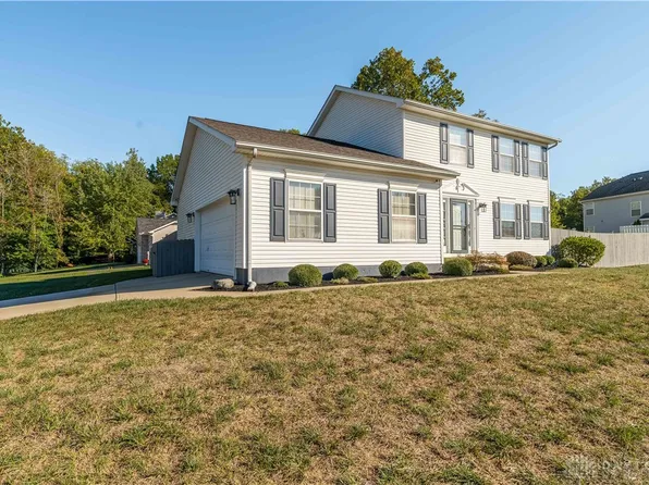 6047 Summersweet Dr, Clayton, OH 45315