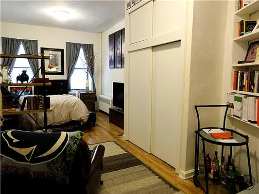 Rented by DSA Realty | media 17