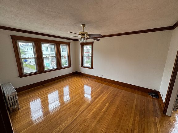 2nd image of 36 Brooks Ave