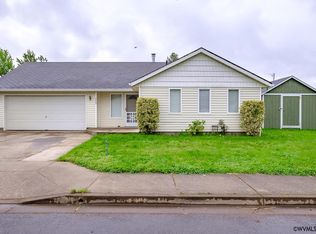 4605 Mahogany Ln, Sweet Home, OR 97386