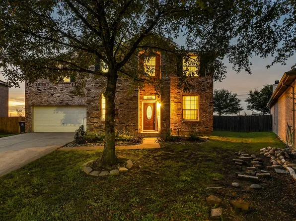 517 Zachum Dr, Arlington, TX 76002