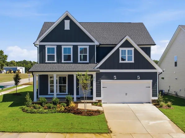 2101 Saunders Farm Dr, Willow Spring, NC 27592