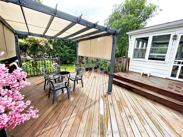 83 Lincoln Green Dr — Photo 21